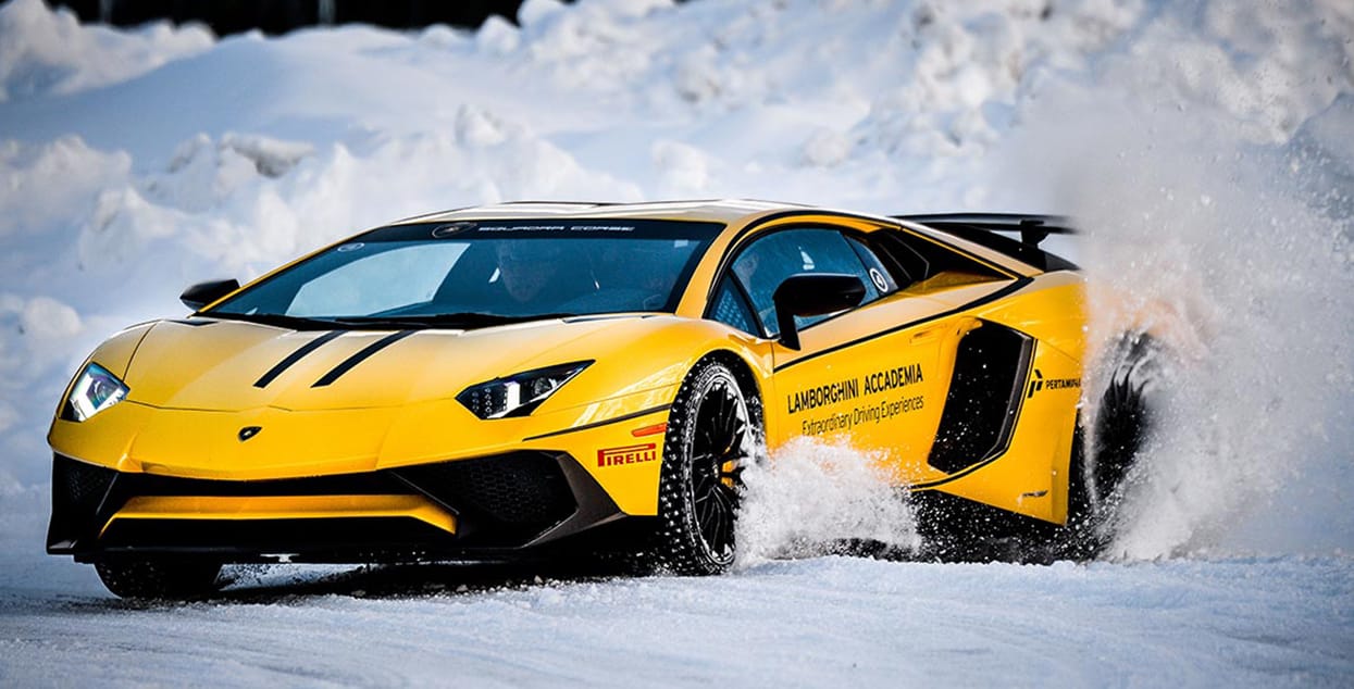  Yellow Lamborghini driffting in the snow